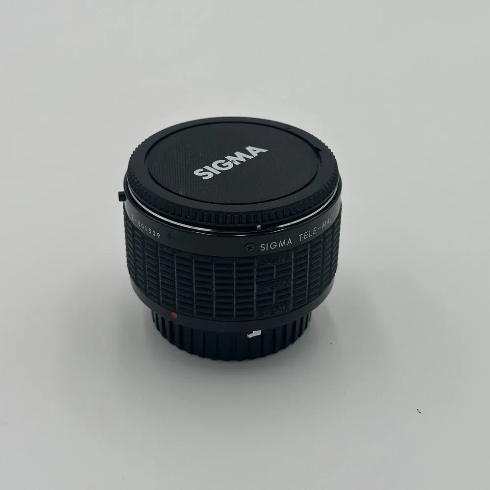 Sigma Tele-Macro Multi-Coated 2X-1:1 Converter for Canon - Japan